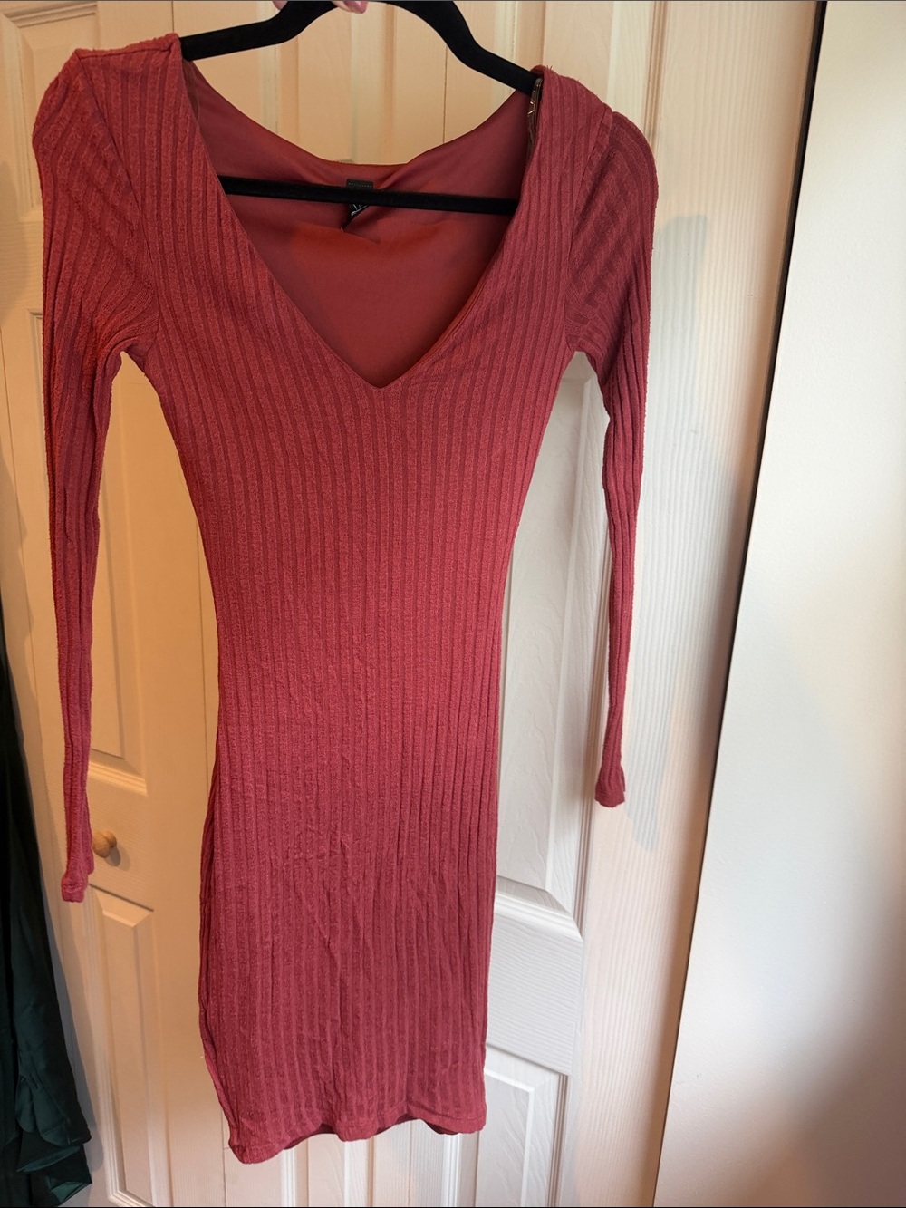 Ribbed V-Neck Long Sleeve Bodycon Dress - Rose